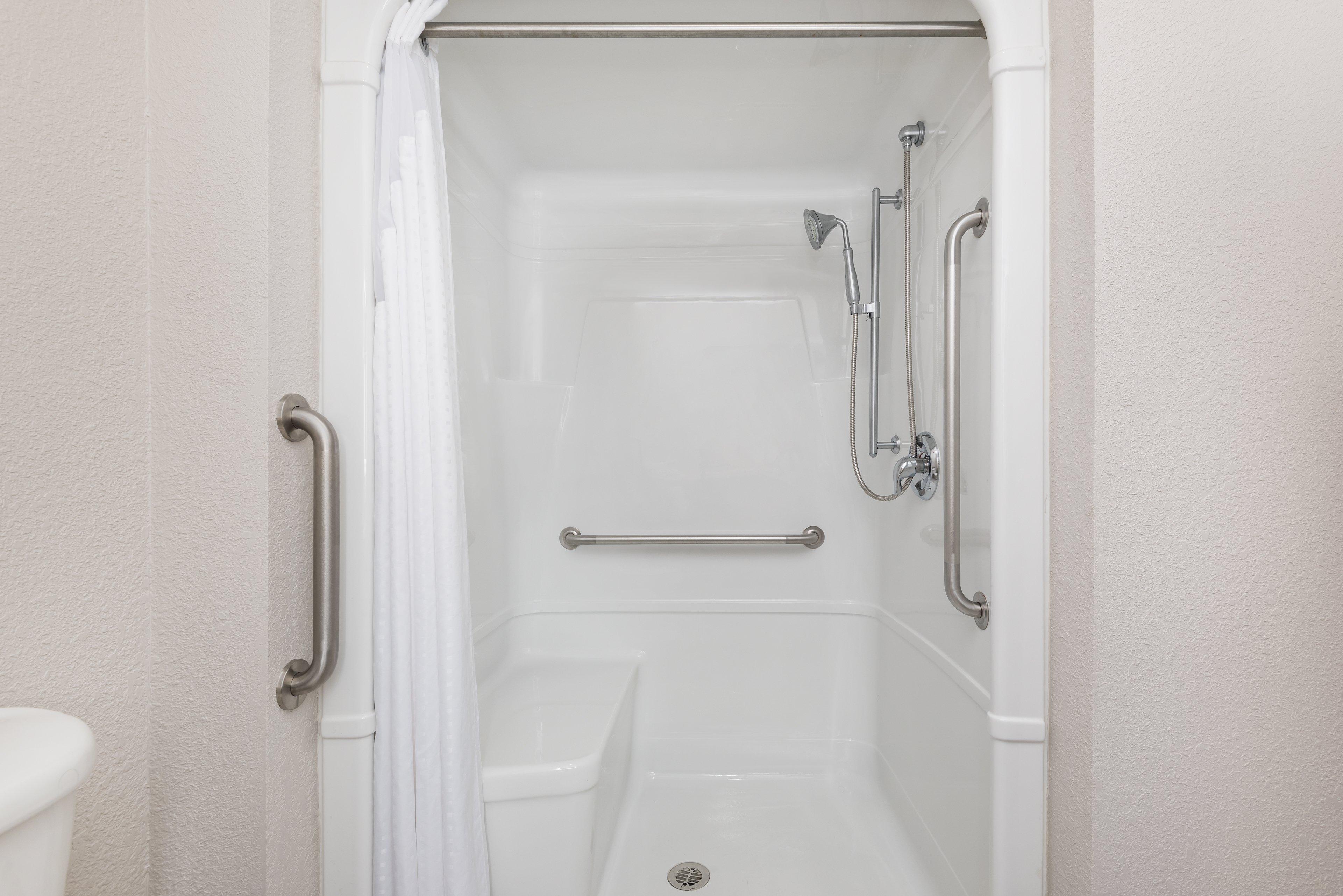 Holiday Inn Express Hotel & Suites 1000 Islands - Gananoque By Ihg Ngoại thất bức ảnh