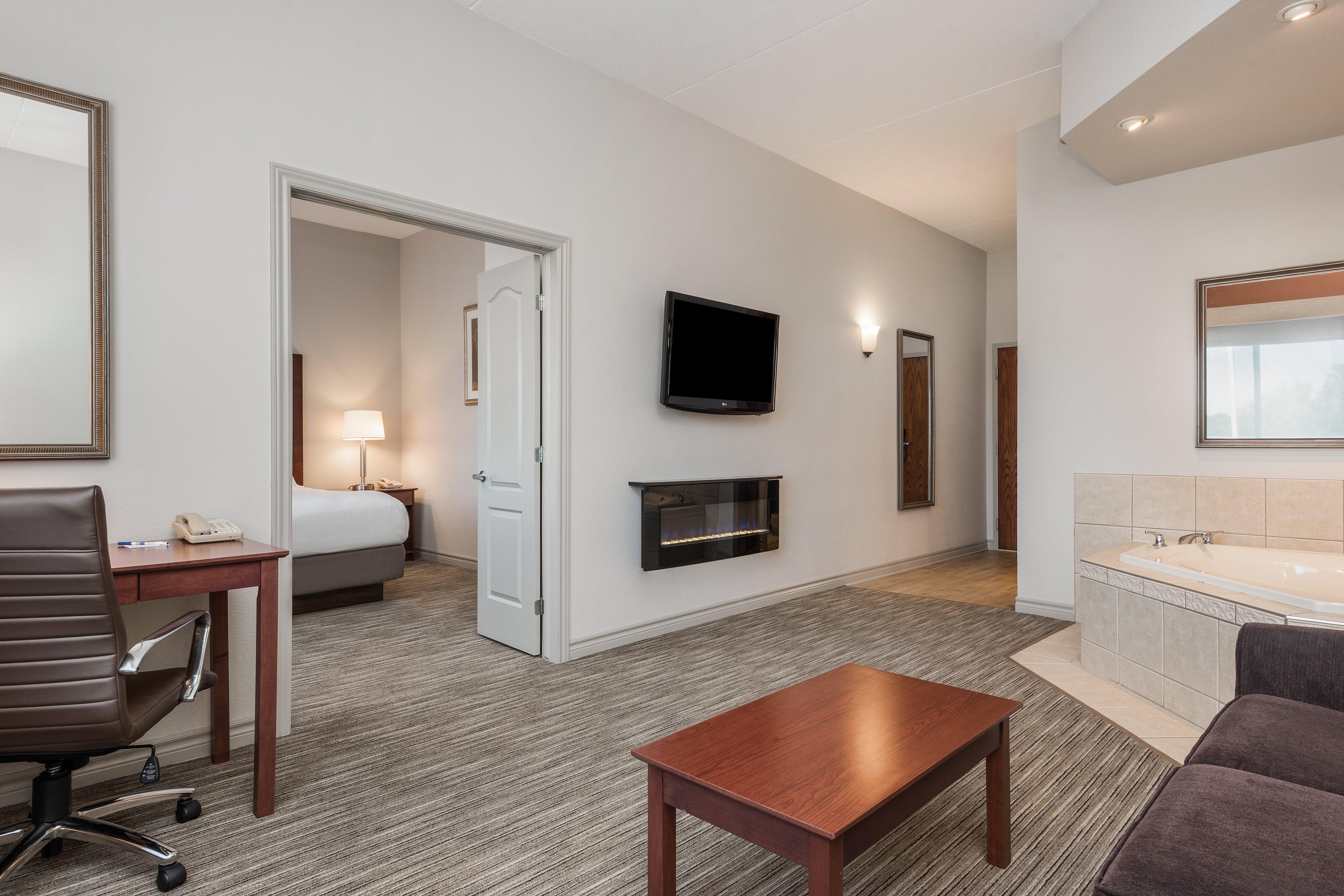 Holiday Inn Express Hotel & Suites 1000 Islands - Gananoque By Ihg Ngoại thất bức ảnh