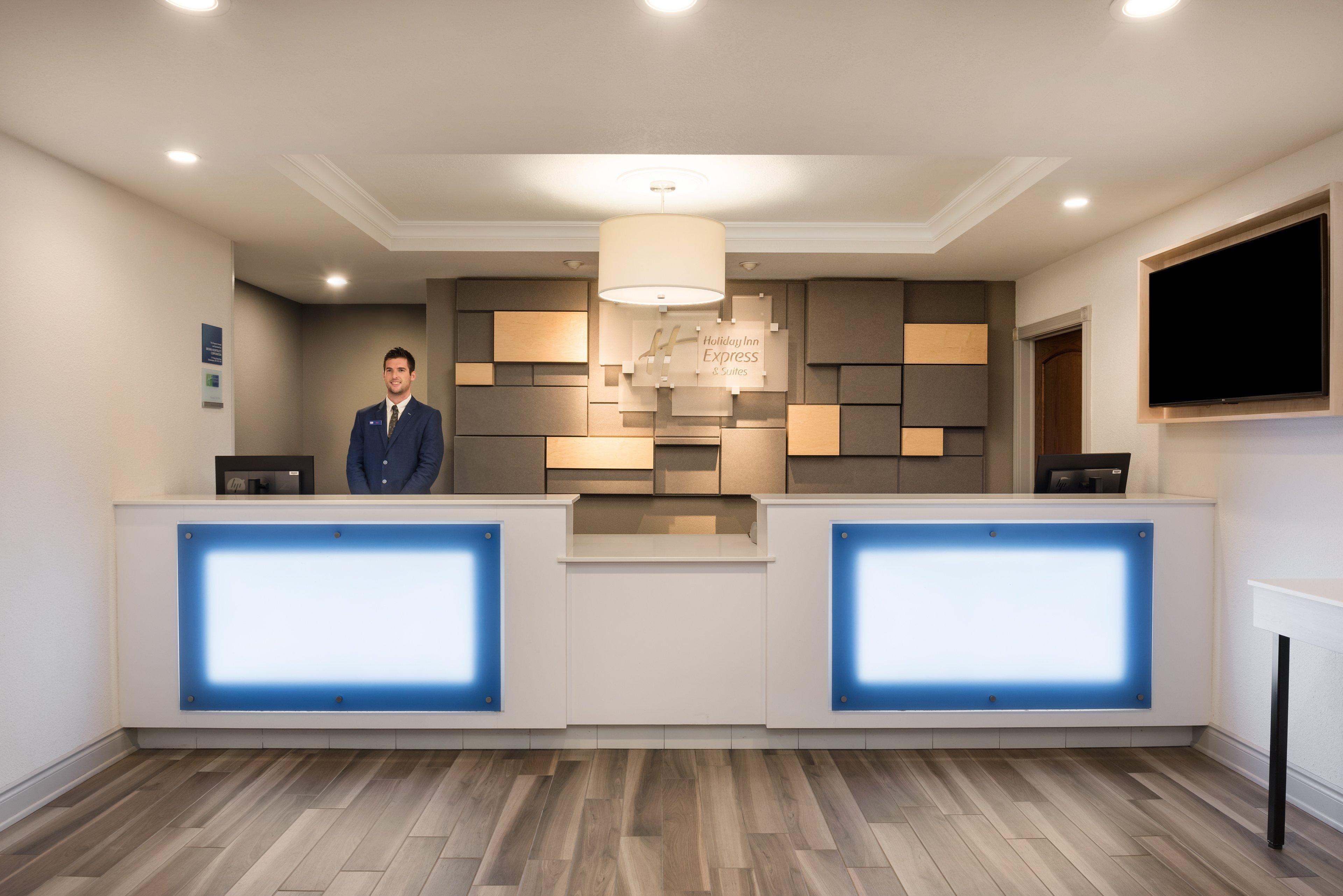 Holiday Inn Express Hotel & Suites 1000 Islands - Gananoque By Ihg Ngoại thất bức ảnh